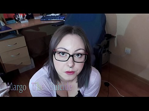 ❤️ Сэксуальная дзяўчына ў акулярах глыбока адсмоктвае фалаімітатар на камеру ❤️ Хатняе порна у порна be.gaypornforyou.ru ❌